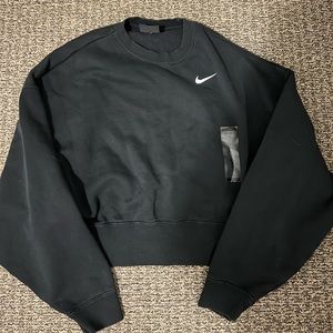New With Tags Nike Crop Top Crewneck Size XS